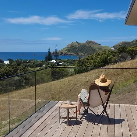 Xspot Medlands Beach House - Ocean Views - Short Stroll To The Beach Exterior photo